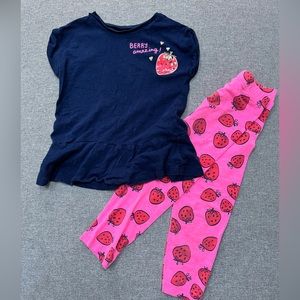 Carters girls Berry outfit . T- shirt & strawberry 🍓 Capri leggings size 6x